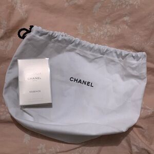 Chanel cotton bag + perfume sample